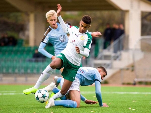 Emil Roback, Calon Rekrutan Anyar Milan yang Diburu Arsenal