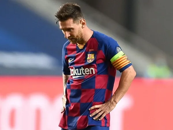 Lionel Messi Bulatkan Tekad Tinggalkan Barcelona Tahun ini