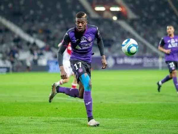 Tottenham Mulai Usahakan Transfer Ketiga Musim Ini, Gelandang Toulouse?