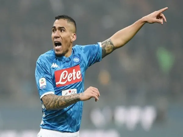 Diminati Atletico Madrid, Allan Pilih Gabung Everton