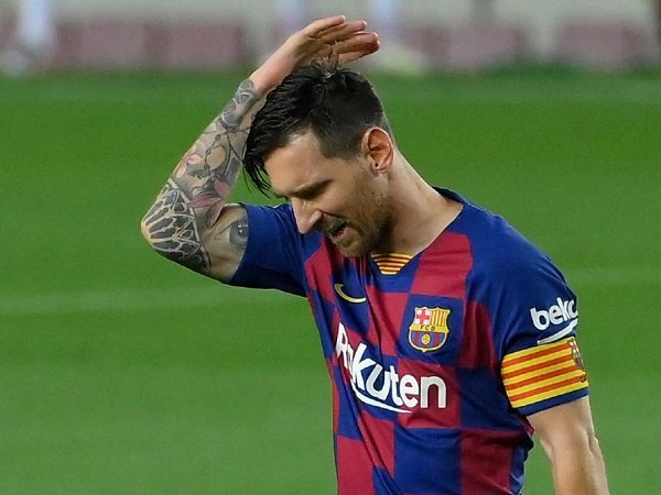 Lionel Messi Serius Pertimbangkan 'Kabur' Dari Camp Nou