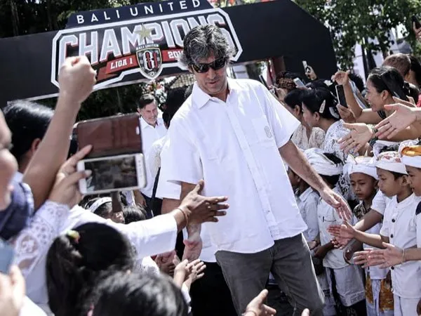 Sebelum di Bali United dan Persija, Teco Pernah Bantu Persebaya Juara Liga