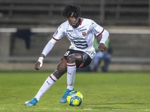 Bertahan di Rennes, Eduardo Camavinga Tutup Kemungkinan Gabung Real Madrid