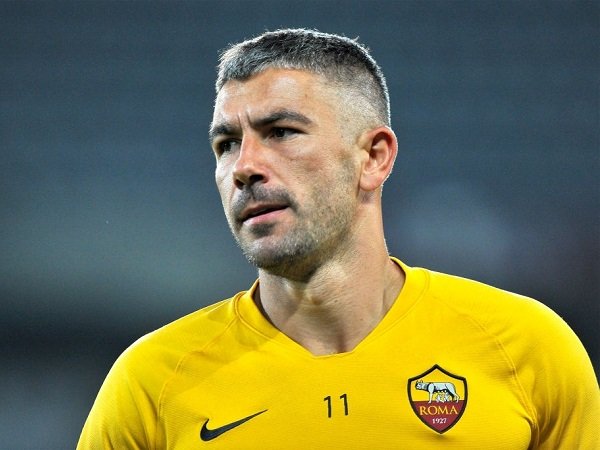 Ini Alasan Inter Milan Gaet Para Pemain Berpengalaman