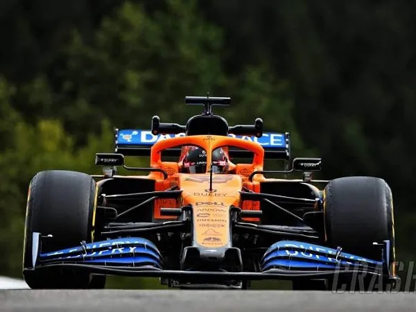 Kerusakan Knalpot, Carlos Sainz Gagal Balapan di GP Belgia