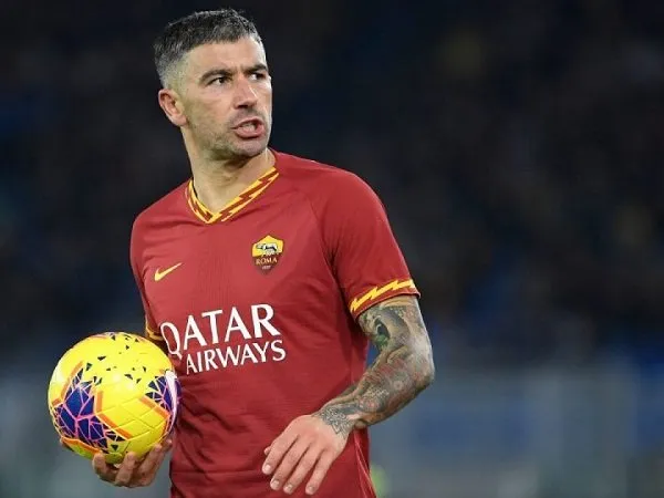 Belum Tuntas 100%, Kolarov Sudah Dianggap Pemain Inter
