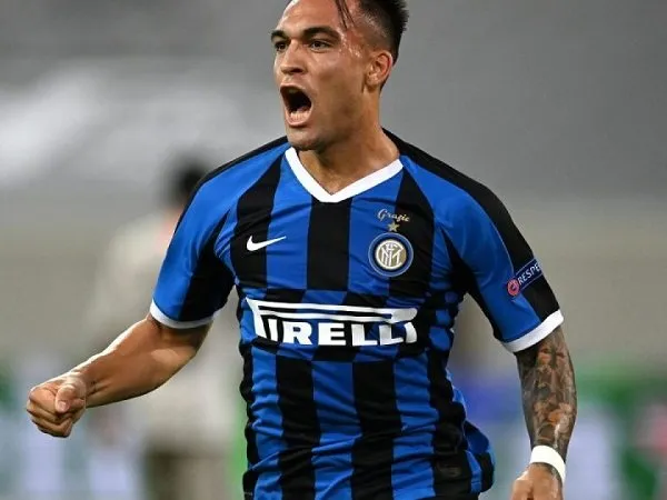 Barcelona Masih Inginkan Lautaro, Nama Vidal Ikut Diseret