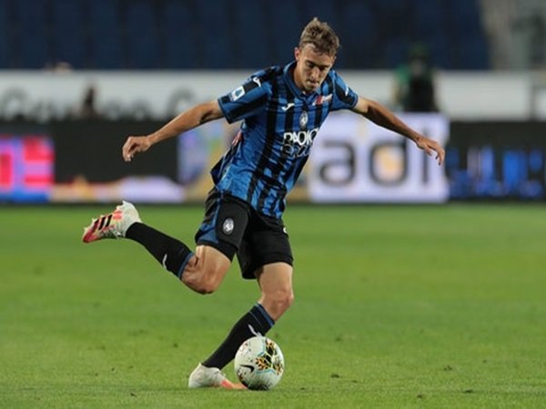 Ayah Timothy Castagne Angkat Bicara Terkait Kegagalan Transfer Anaknya ke Tottenham