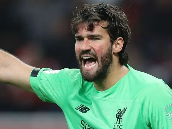 Penjaga Gawang Liverpool Alisson Becker/Image: Getty
