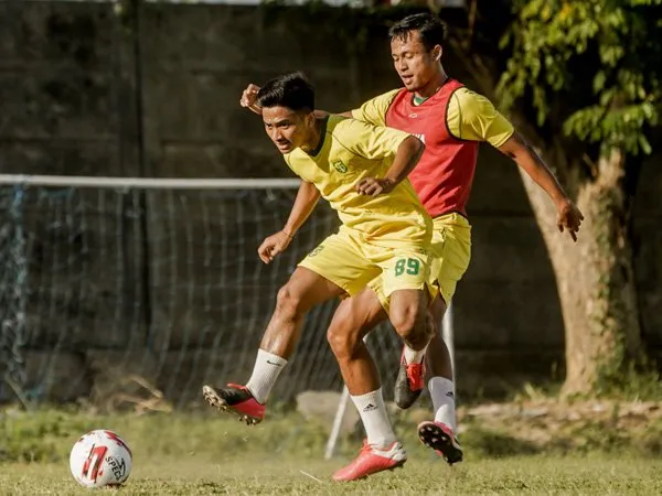 Latihan taktikal Persebaya