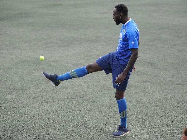 Castillion Tanggapi Adanya Regulasi Perjalanan Tandang Memakai Bus