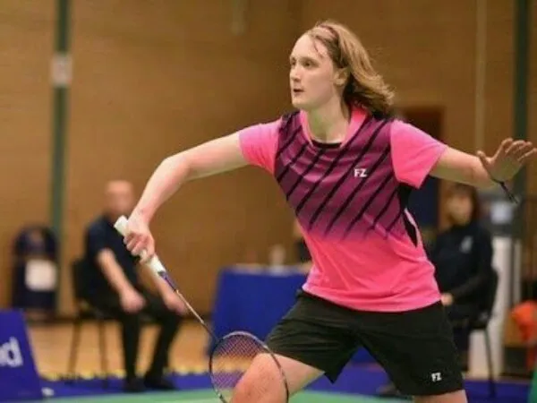 Holly Newall Bersyukur Bisa Berlatih di Akademi Badminton Eropa