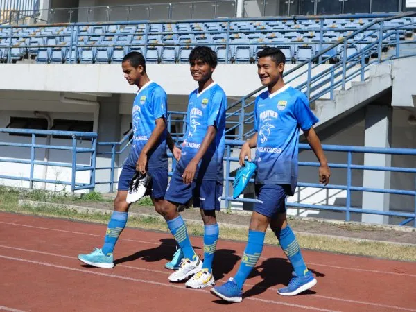 Ardi Maulana, Saiful, Ravil Shandika, tiga pemain Persib U-20 lolos seleksi dari Robert Rene Alberts
