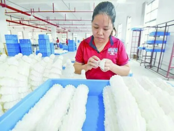 India Hentikan Impor Shuttlecock Dari China