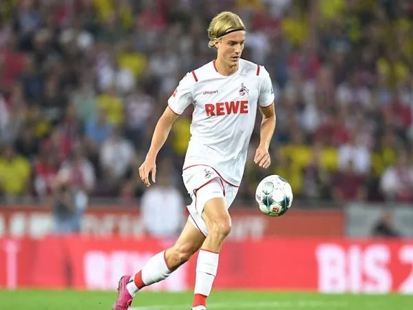 Lazio mengincar Sebastiaan Bornauw dari FC Koln