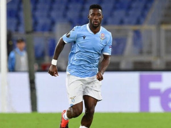 Bastos: Al-Shabab Pimpin Perburuan Defender Lazio
