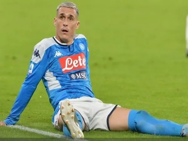 Fiorentina membidik Jose Callejon sebagai calon suksesor dari Federico Chiesa / via Getty Images