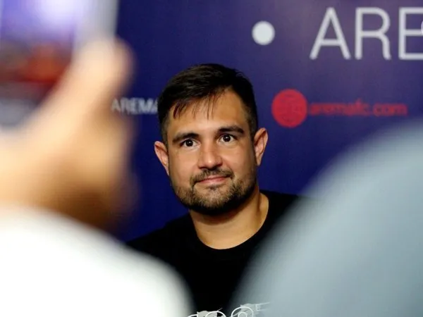Pelatih kiper Arema FC, Felipe Americo