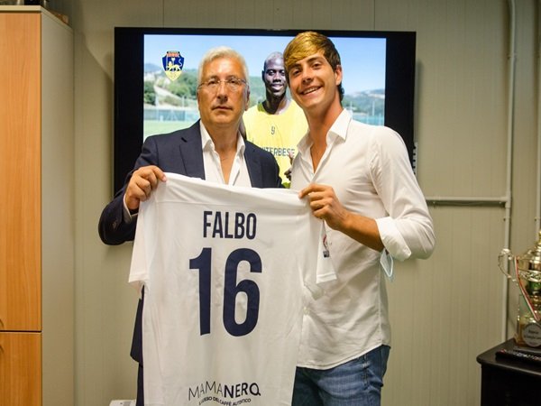 Lazio Resmi Pinjamkan Defender Mudanya ke Viterbese