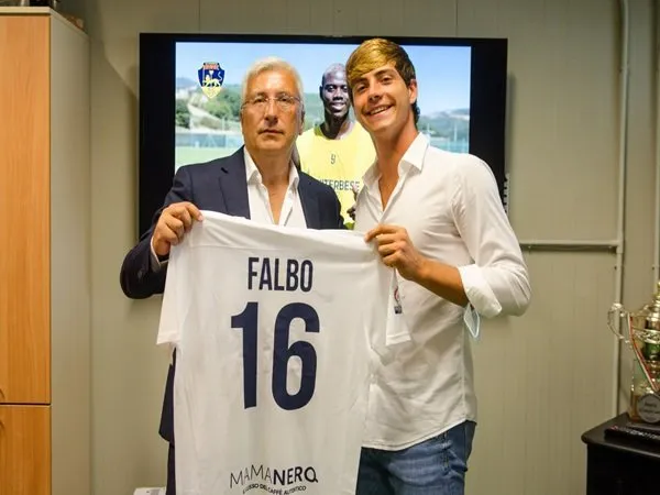 Lazio pinjamkan Luca Falbo ke Viterbese