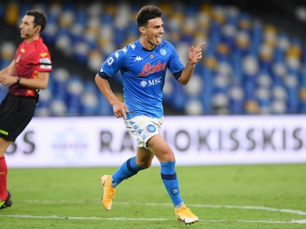 Napoli Umumkan Elif Elmas Positif Terjangkit COVID-19