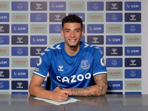 Ben Godfrey merupakan rekrutan kelima Everton musim panas ini