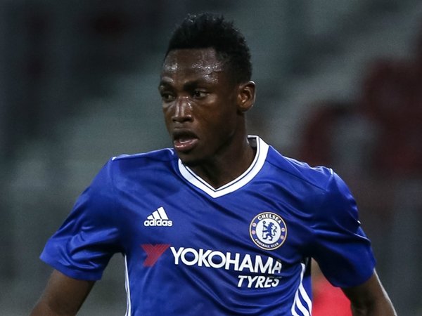 Watford dan Middlesbrough Ingin Pinjam Baba Rahman dari Chelsea