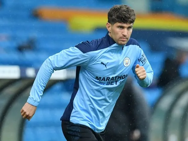Bek Man City, John Stones.