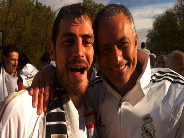 Casillas :Mourinho Termasuk Yang Pertama Menghubungi Pasca Serangan Jantung