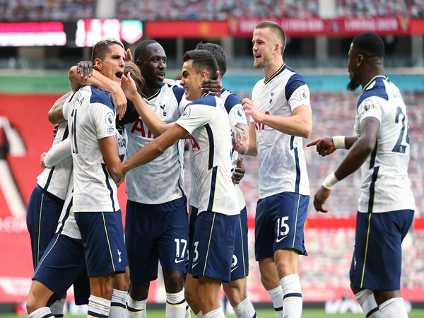 Daftar Nomor Punggung Skuat Tottenham Musim 2020/21 Dirilis