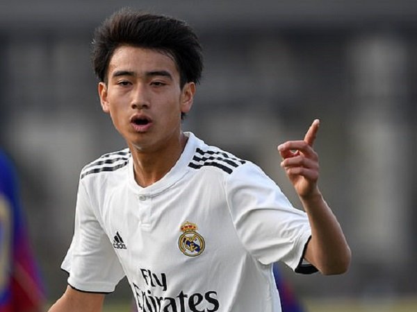 Real Madrid Panggil Takuhiro Nakai untuk Latihan Bersama Tim Utama