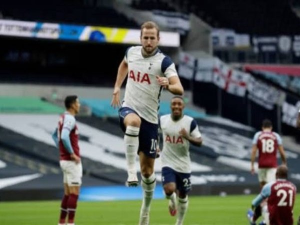 Carragher Buat Klaim Mengejutkan Tentang Harry Kane dan Tottenham