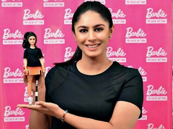 Atlet Cantik, Manasi Joshi Jadi model Sampul Majalah TIME