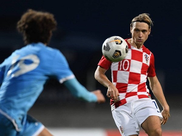 Milan Kirim Pencari Bakat Amati 'New Modric', Lovro Majer
