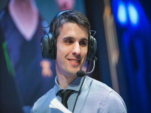 Tim League of Legends FC Schalke 04 Perpanjang Kontrak Pelatihnya