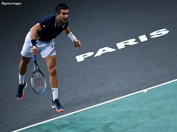 Borna Coric memenangkan babak pertama Paris Masters 2020 dengan dua set langsung