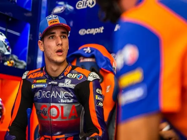 KTM akui performa para pebalapnya sudah melebihi ekspetasi awal.