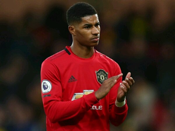 Dikalahkan Arsenal, Garth Crooks Komentari Inkonsistensi Manchester United