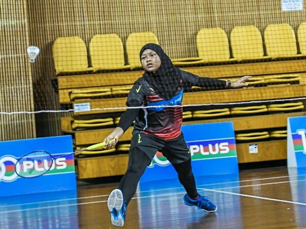 Nurshuhaini, Atlet Berjilbab Yang Ingin Jadi Nomor 1 Dunia