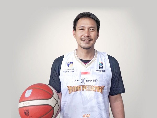 Rachmad Febri Utomo Resmi Berseragam Bima Perkasa