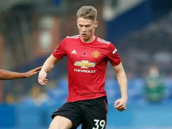 Scott McTominay mengaku menikmati posisi barunya di timnas