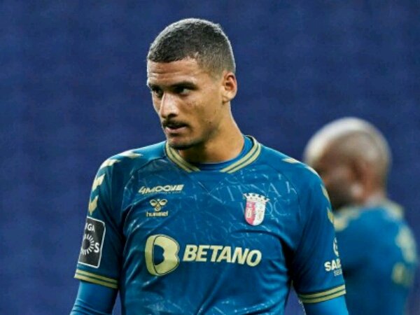 Manchester United Incar Bek Tengah Braga, David Carmo