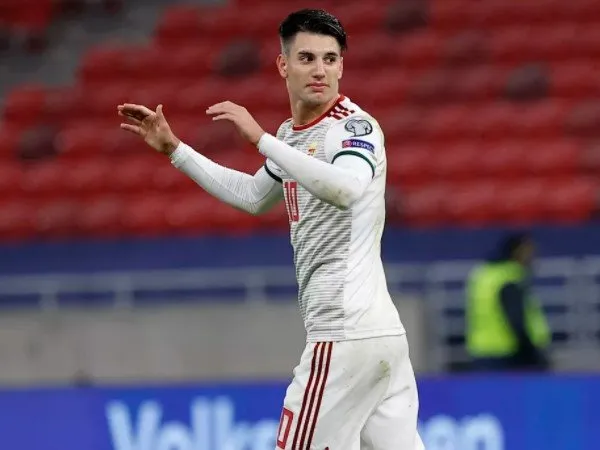 Bayern Munich Diklaim Inginkan Dominik Szoboszlai