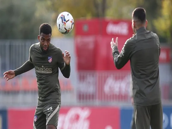 Lemar dan Angel Correa berlatih di Atletico Madrid