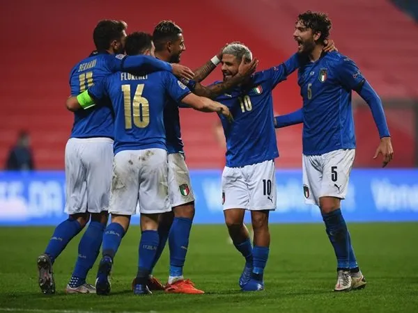 Acerbi mengomentari kemenangan Italia