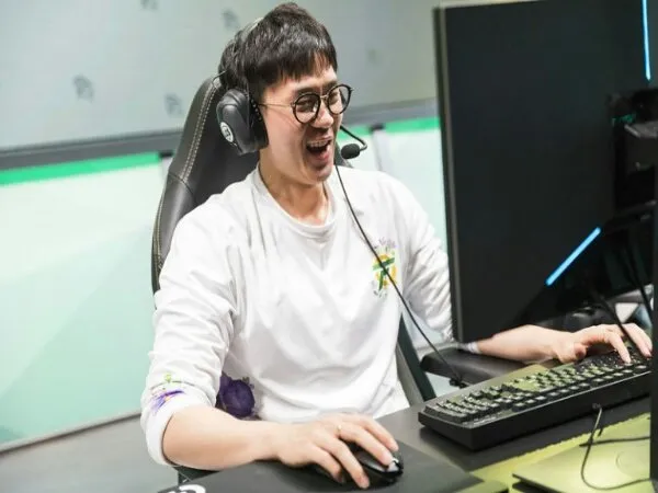 FlyQuest Depak Mantan Pemain Akademinya Mash