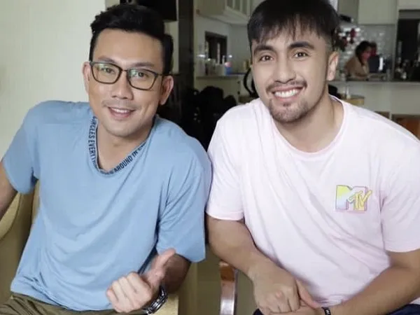 Mantan bintang basket Denny Sumargo (kiri). (Images: IBL)