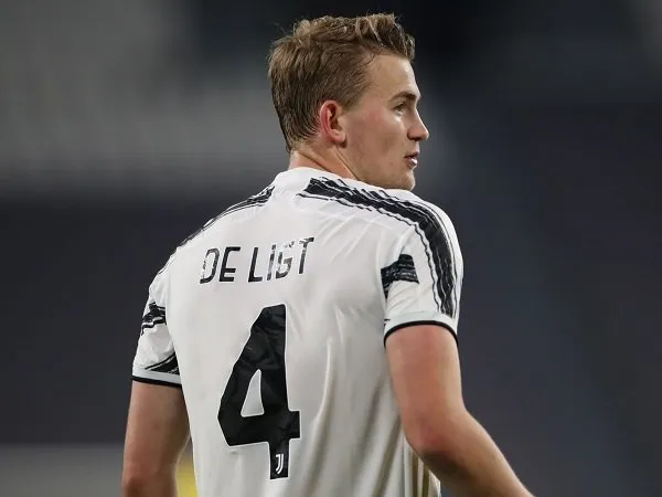 Matthijs de Ligt menikmati gaya bermain Juventus di bawah asuhan Andrea Pirlo.