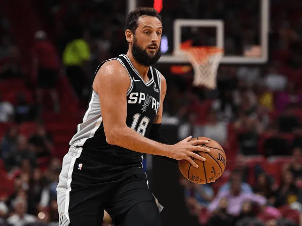 Marco Belinelli putuskan pulang kampung ke Italia.
