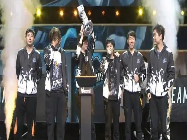 Elephant Raih Trofi Perdana di China Dota 2 Pro Cup S2